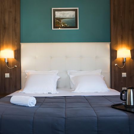 Hotel Les Pieux En Cotentin Exteriör bild