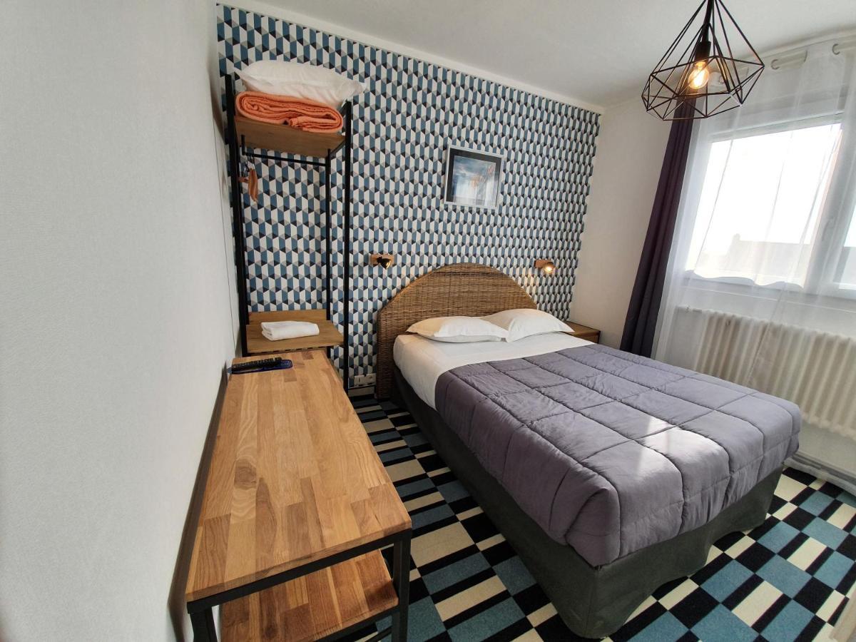 Hotel Les Pieux En Cotentin Exteriör bild