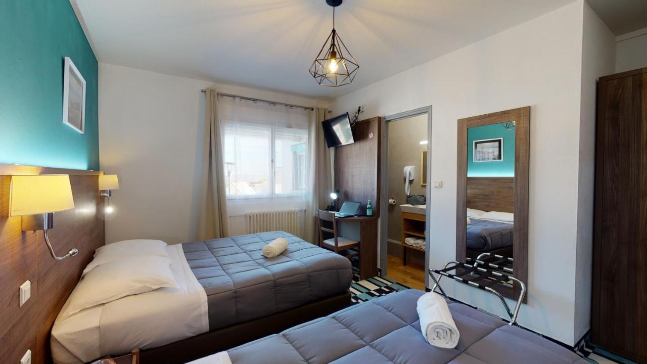 Hotel Les Pieux En Cotentin Exteriör bild