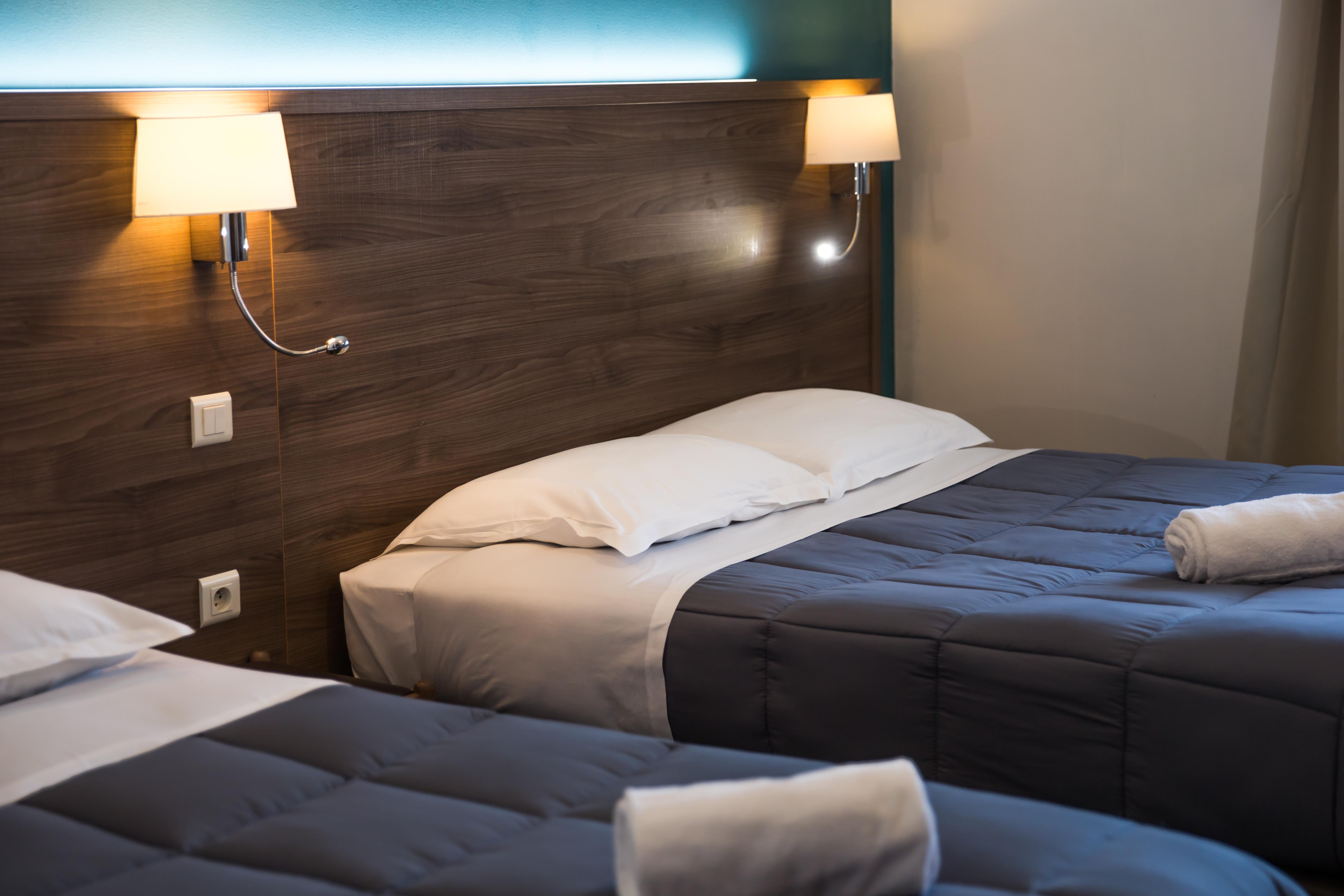 Hotel Les Pieux En Cotentin Exteriör bild